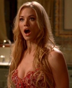 YvonneStrahovski_Chucks04e14hdtv